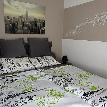 אוסילק Apartment Impression מראה חיצוני תמונה